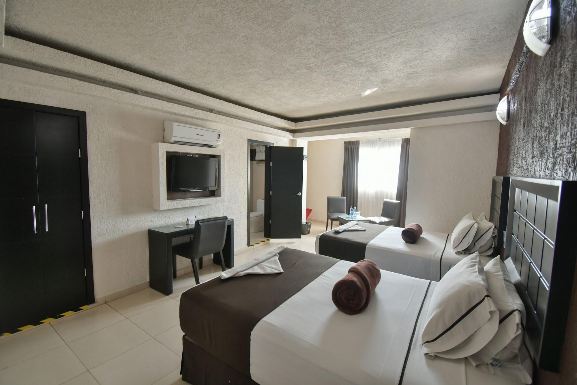 Hotel Portonovo Plaza Centro Guadalajara Buitenkant foto