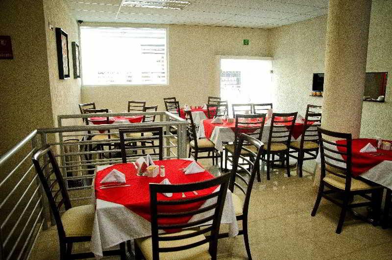 Hotel Portonovo Plaza Centro Guadalajara Buitenkant foto