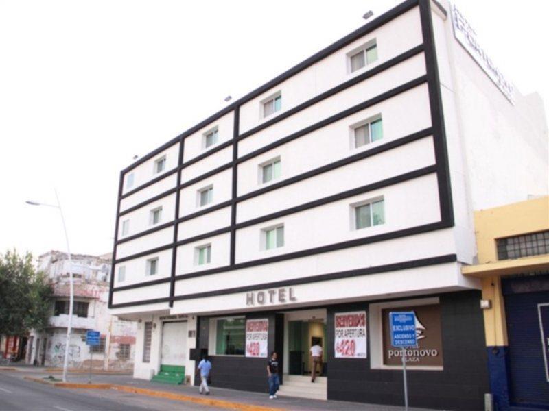 Hotel Portonovo Plaza Centro Guadalajara Buitenkant foto